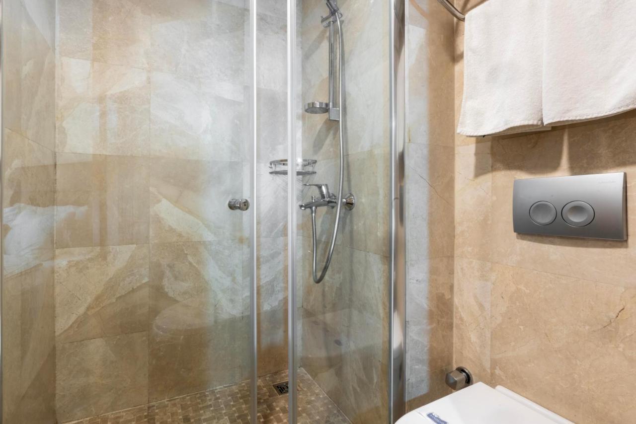 6 Apartment Galata Istanbul Exterior photo